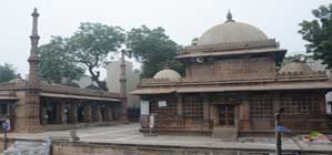 Rani Sipri Mosque Ahmedabad